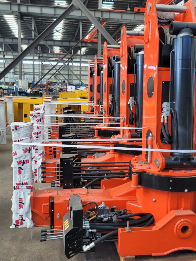 Завод по изготовлению КМУ BOB-LIFT: взгляд изнутри.